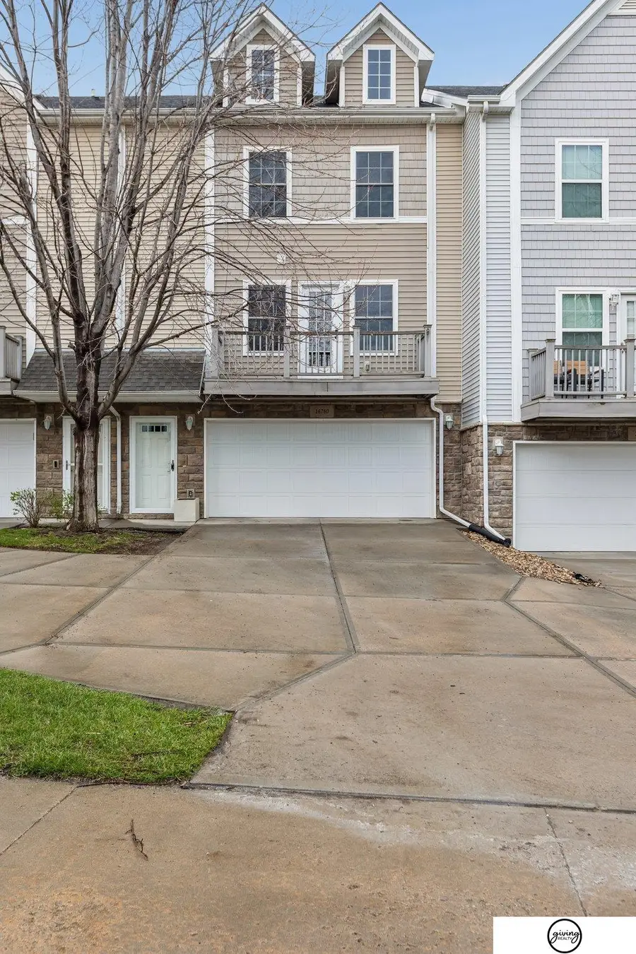 16760 Laurel Plaza, Omaha, NE 68116 - #2