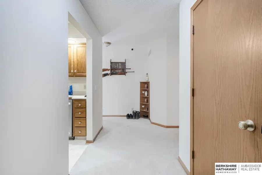 4910 Sinclair Court, Lincoln, NE 68516 - #2