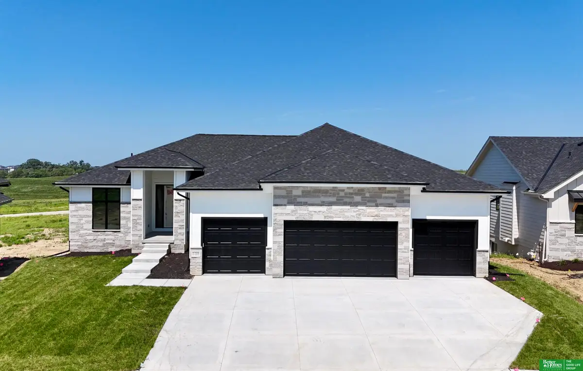 5708 N 198th Street, Elkhorn, NE 68022 - #1