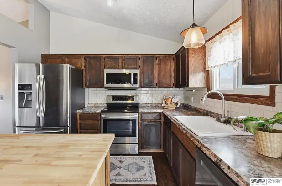 6213 N 80th Street, Omaha, NE 68134 - #3