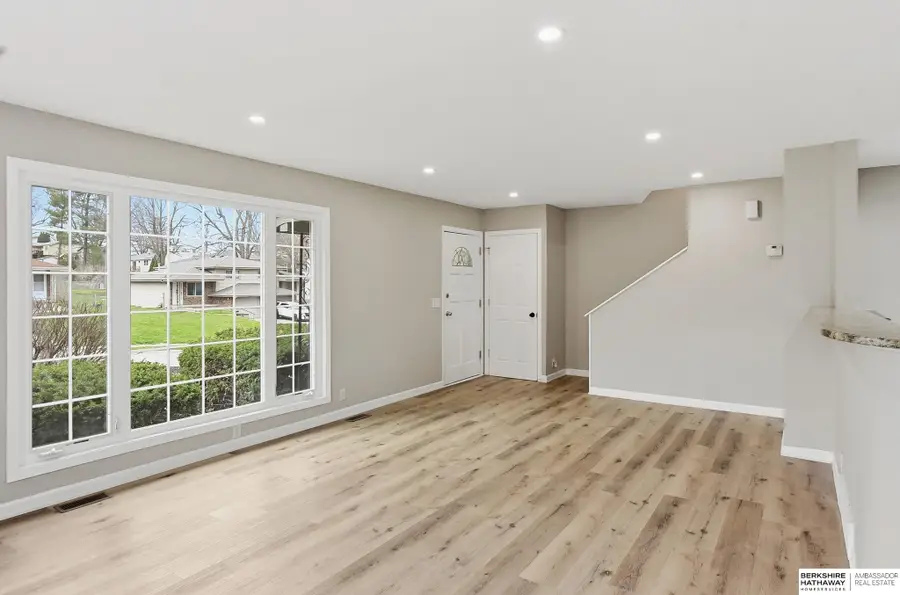 3005 N 95th Street, Omaha, NE 68134 - #2