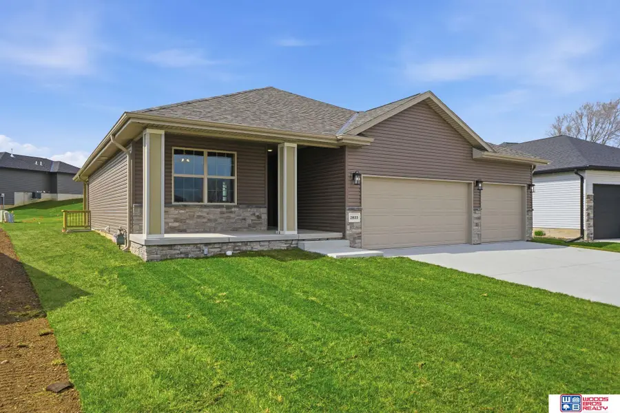 2833 N 90th Street, Lincoln, NE 68507 - #3