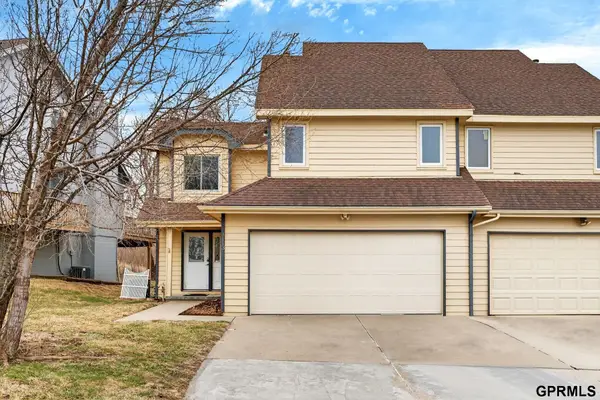 1113 Grenoble Drive, Bellevue, NE 68123