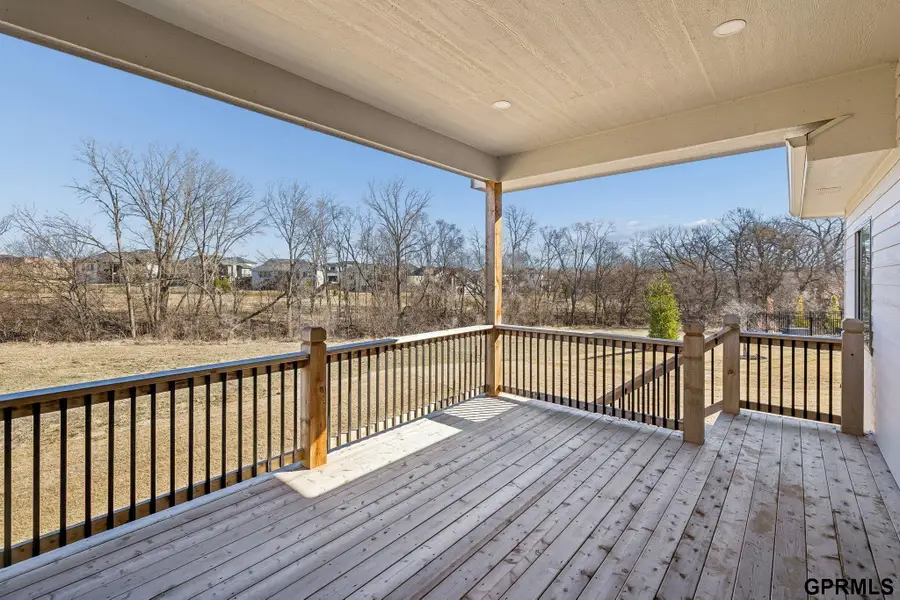 21512 E Circle, Chicago, NE 68022 - #2