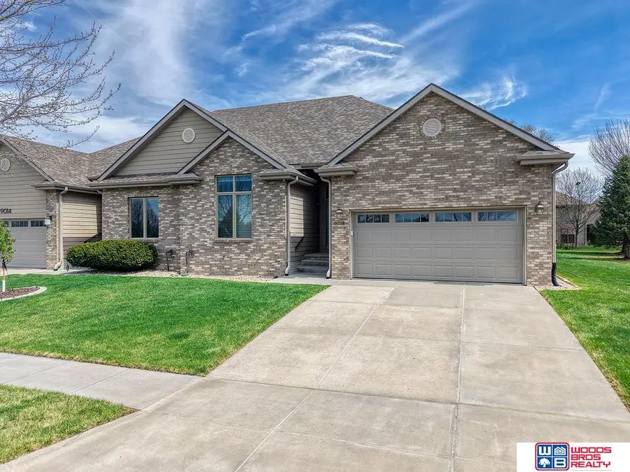 9018 Keystone Drive, Lincoln, NE 68516 - #2