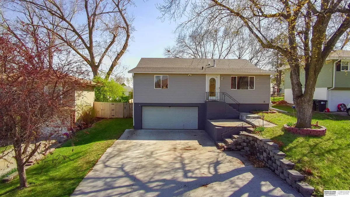 15179 Jefferson Street, Omaha, NE 68137 - #1