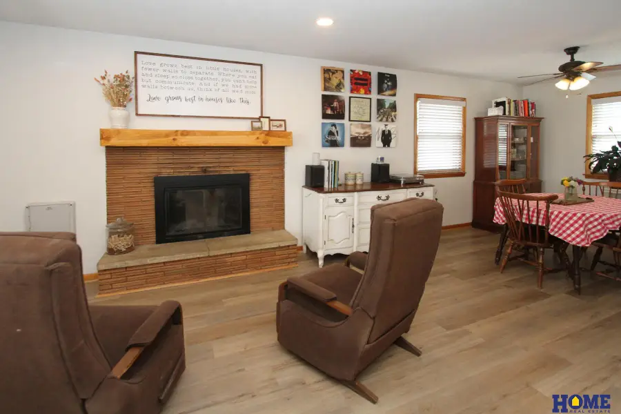 426 S 1st Street, Seward, NE 68434 - #3