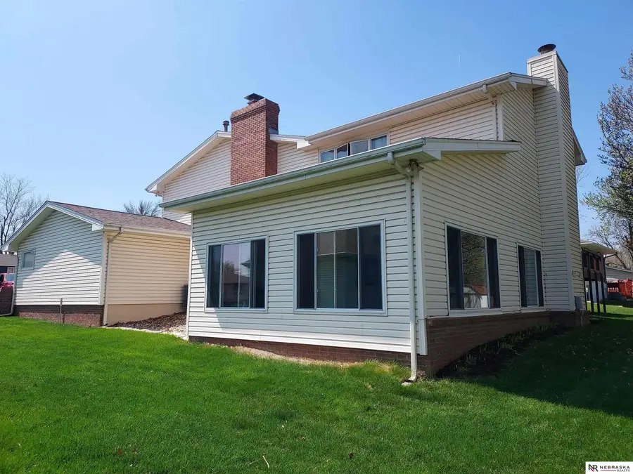 5306 Tucker Street, Omaha, NE 68152 - #2