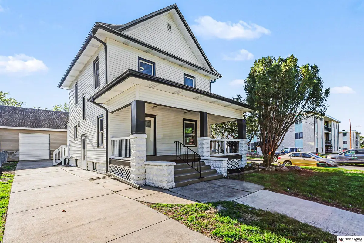 1341 N 45th Street, Lincoln, NE 68503 - #1