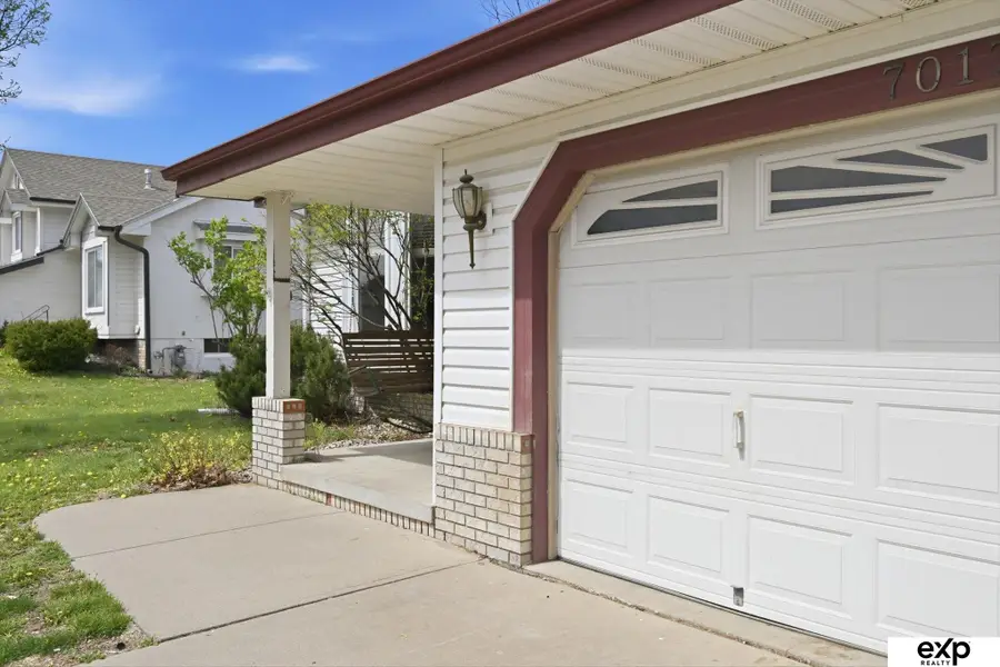 7017 Valley Road, La Vista, NE 68128 - #3