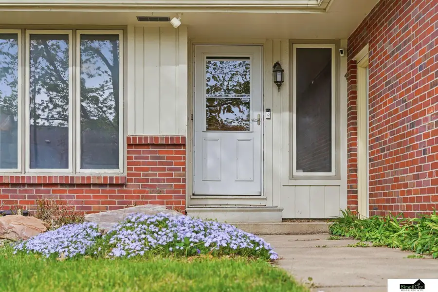 2931 N 74th Street, Lincoln, NE 68507 - #2