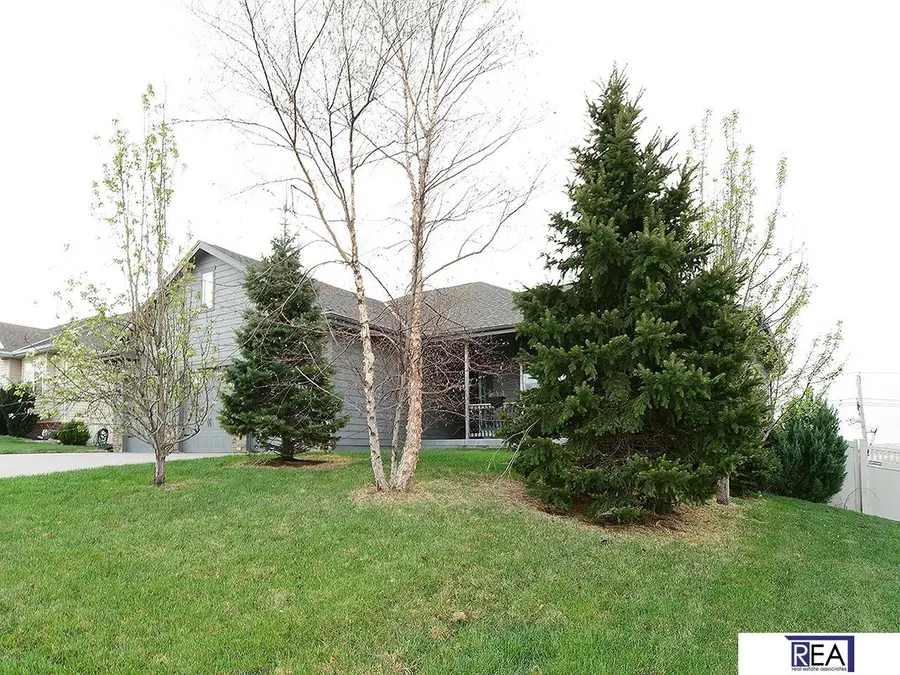 10509 Hillcrest Drive, La Vista, NE 68128 - #2