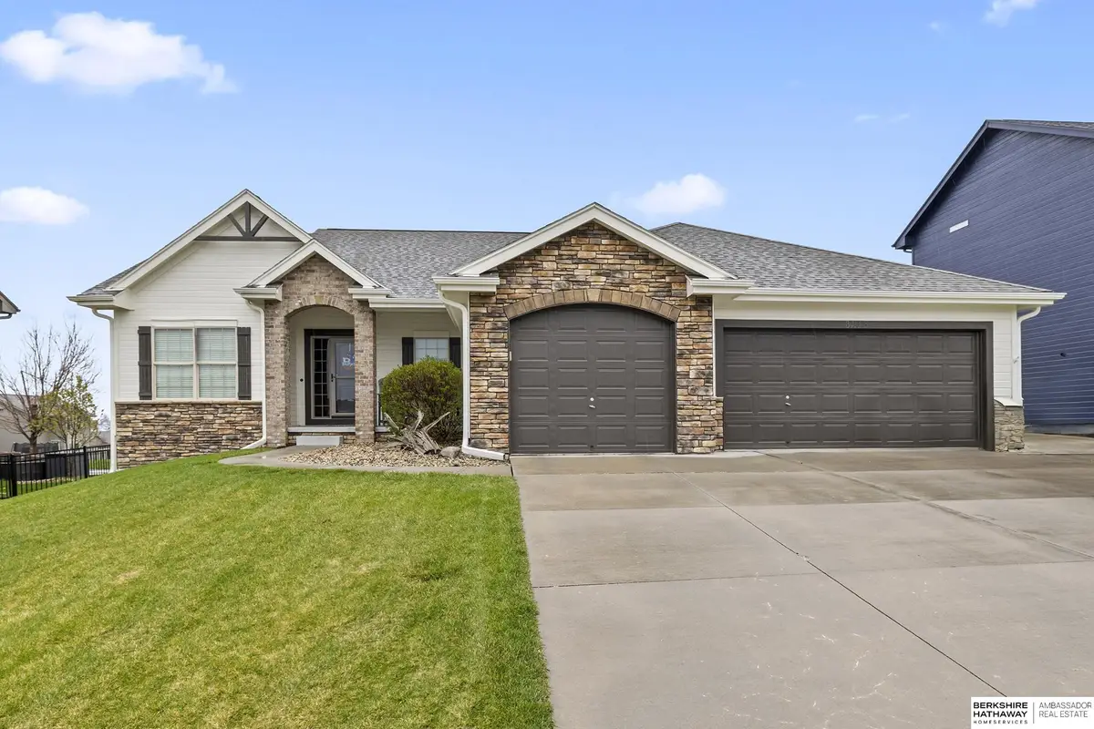 8213 N 162 Street, Bennington, NE 68007 - #1