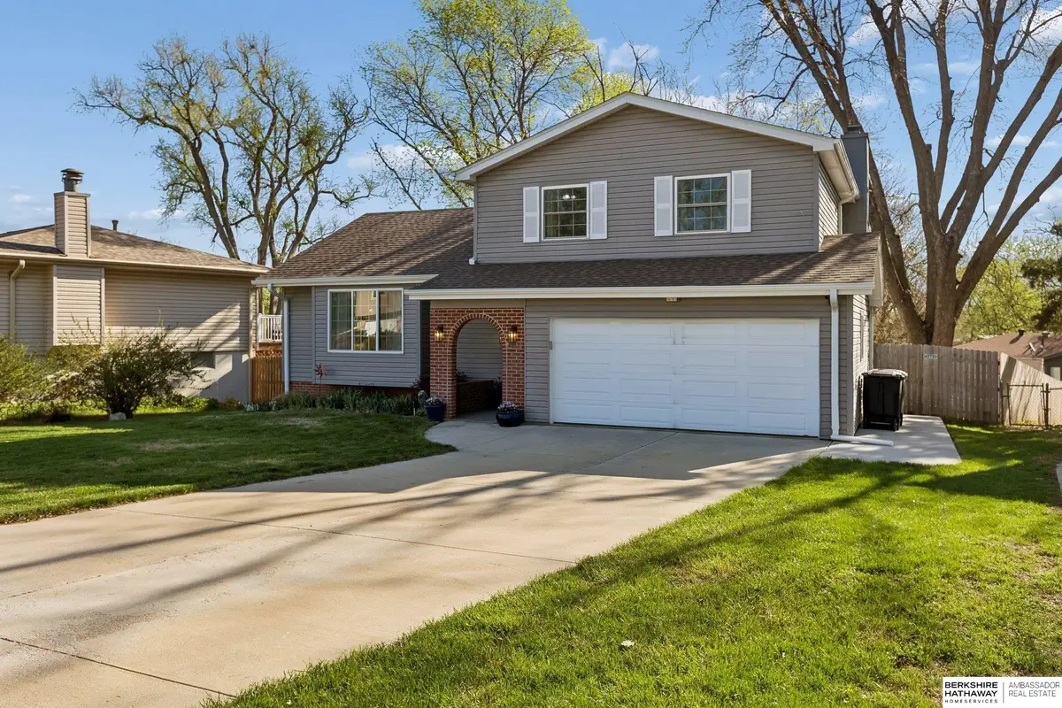 4817 S 106th Circle, Omaha, NE 68127 - #1
