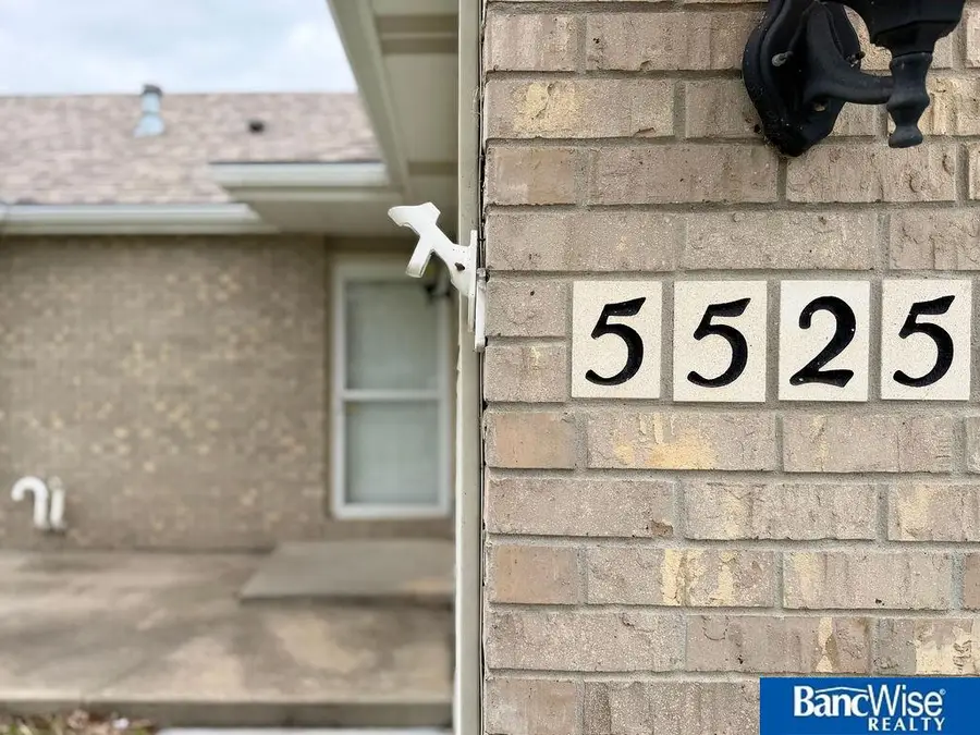 5525 X Street, Lincoln, NE 68504 - #3