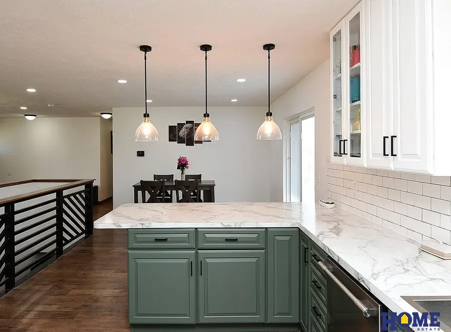 428 S 3rd Street, Seward, NE 68434 - #2