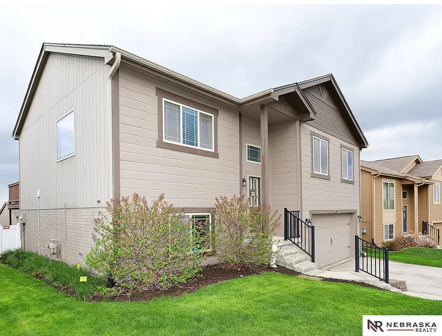 16257 Saratoga Street, Omaha, NE 68116 - #2