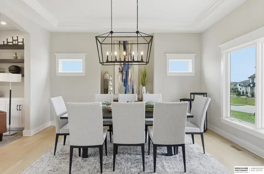 12357 Cooper Street, Papillion, NE 68046 - #2