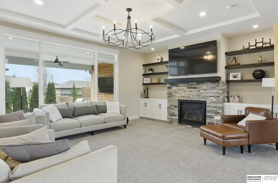 12357 Cooper Street, Papillion, NE 68046 - #3