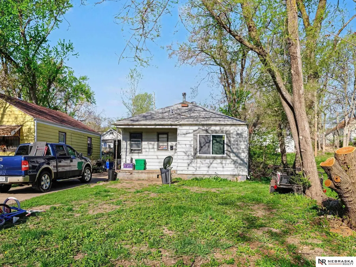 3540 N 39th Street, Omaha, NE 68111-9999 - #1