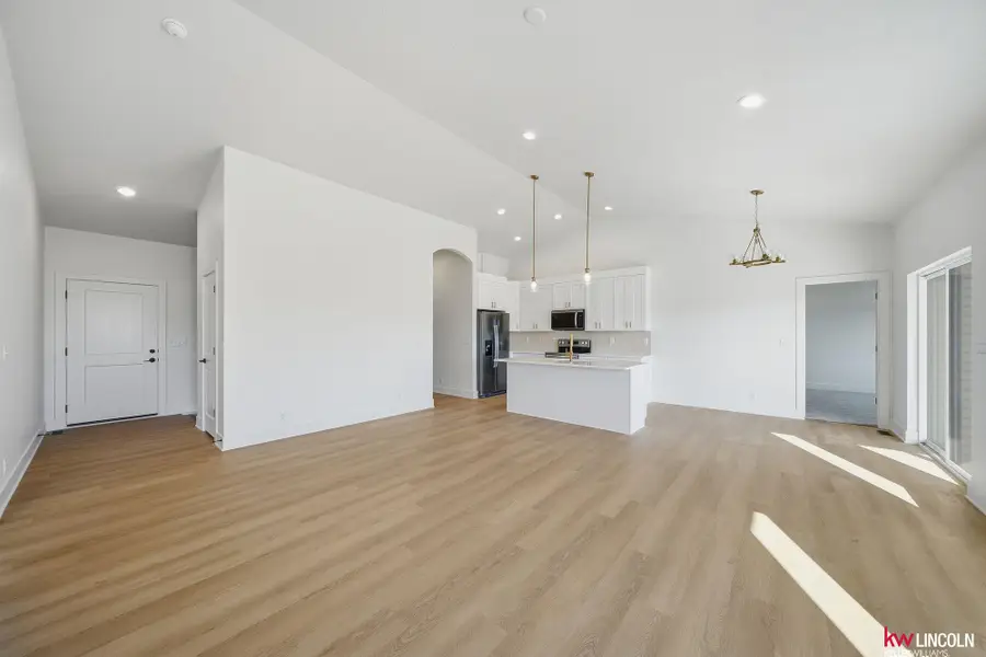 963 W Santa Clara Street, Lincoln, NE 68523 - #2