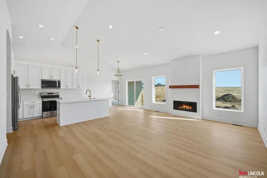 963 W Santa Clara Street, Lincoln, NE 68523 - #3