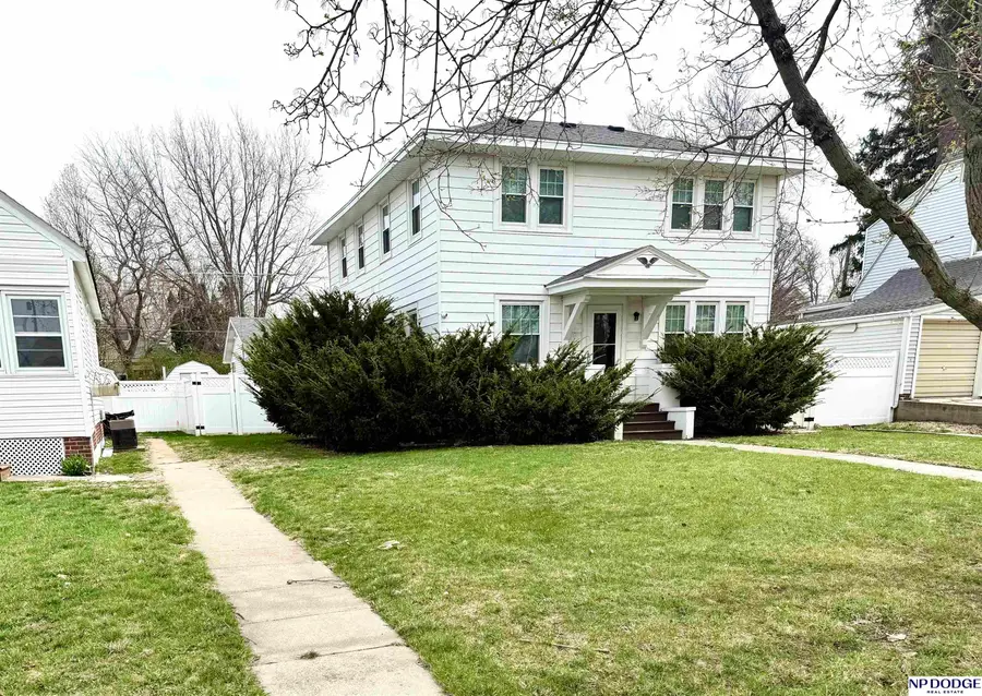 719 N Thomas Avenue, Oakland, NE 68045 - #2
