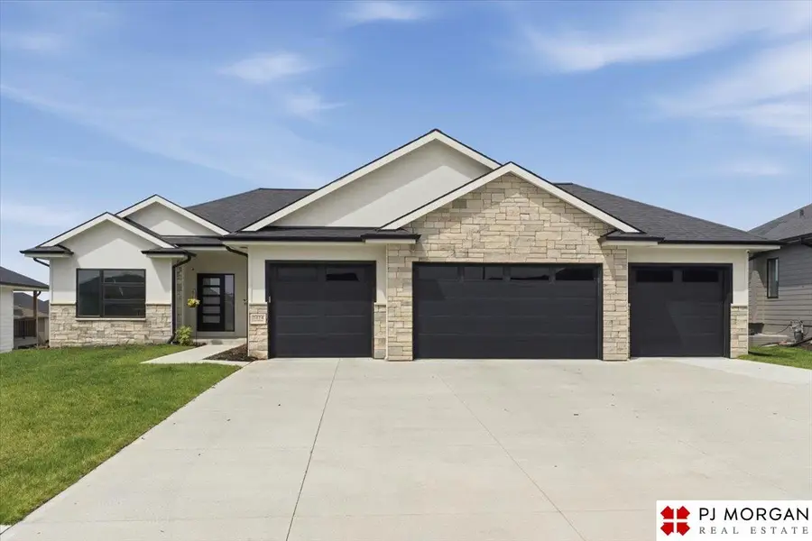 5414 Kestrel Parkway, Elkhorn, NE 68022 - #2
