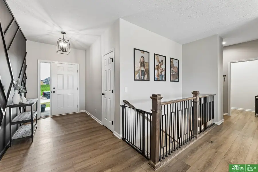 4910 N 211 Avenue, Chicago, NE 68022 - #3