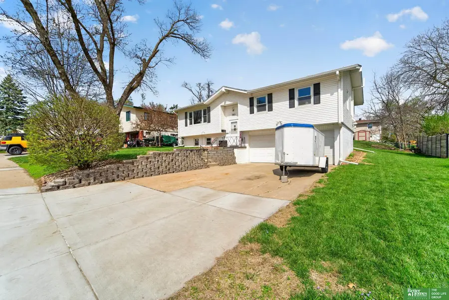 3921 Terrace Drive, Omaha, NE 68134 - #2