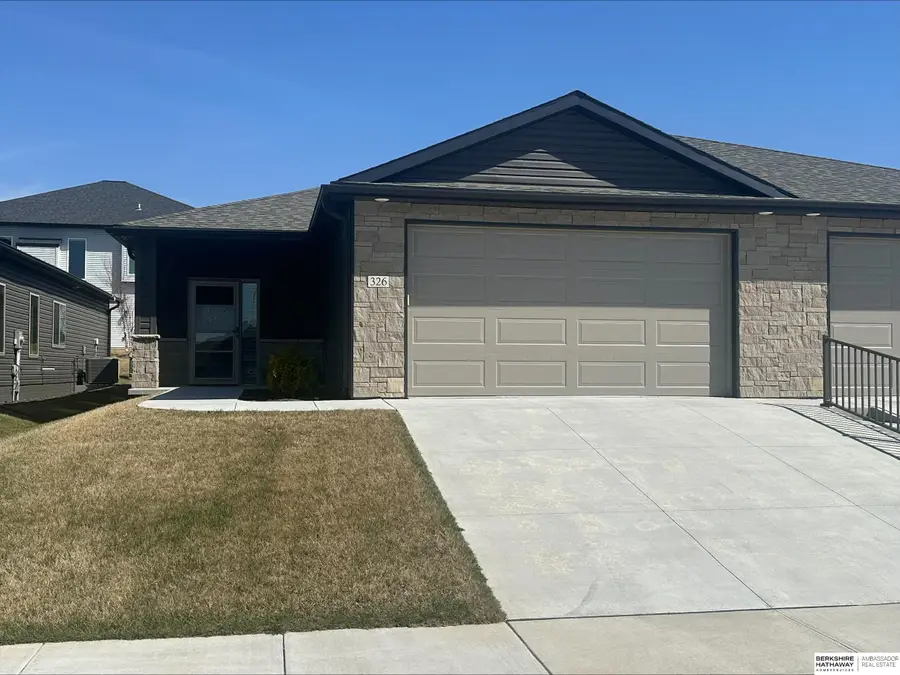 326 Deep Water Drive, Lincoln, NE 68527 - #2
