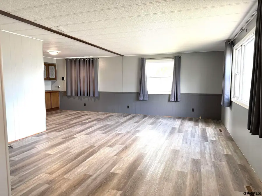 305 N Maple Street N, Davenport, NE 68335 - #2