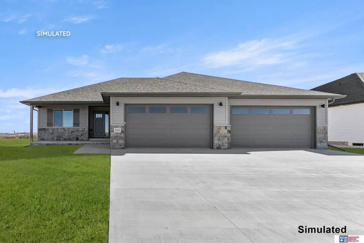 719 Regiment Road, Lincoln, NE 68527 - #1