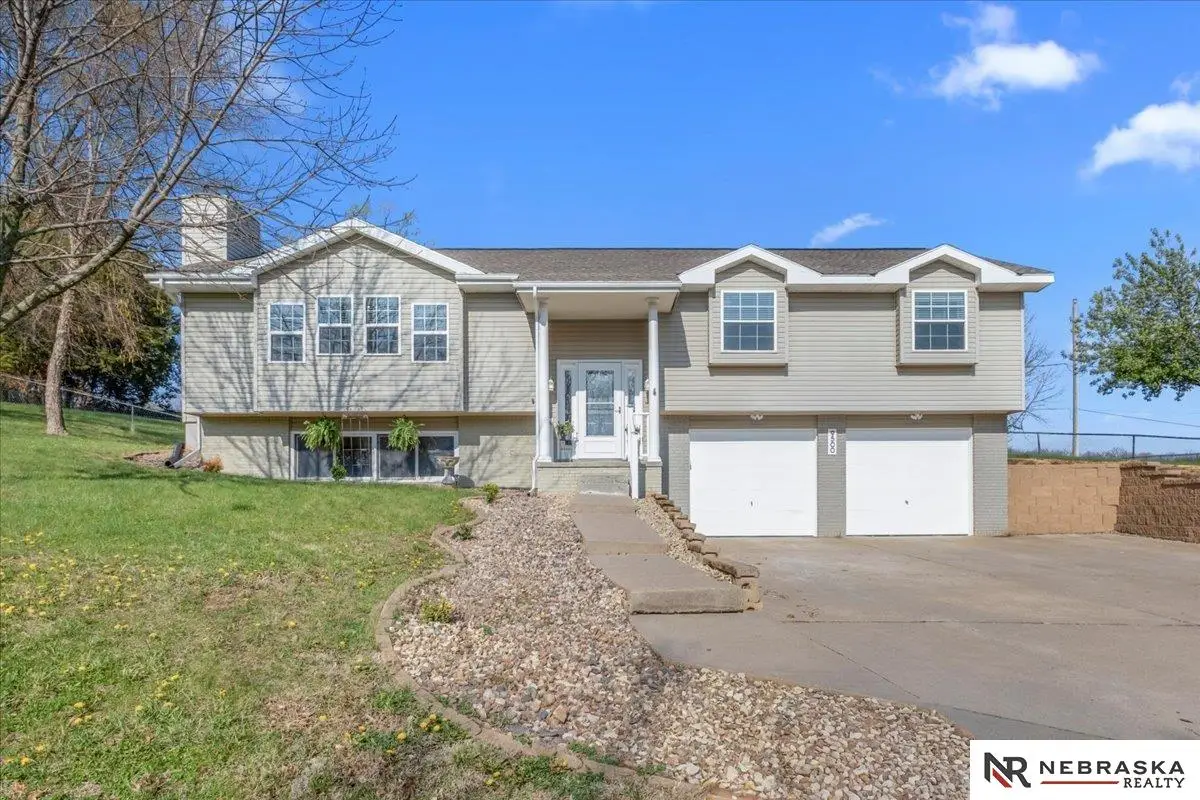 9500 Dawn Drive, Plattsmouth, NE 68048 - #1