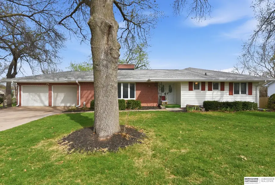 2117 S 113th Street, Omaha, NE 68144 - #2