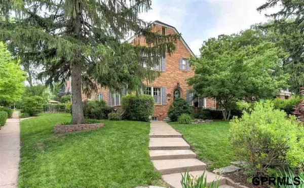 5124 Lafayette Avenue, Omaha, NE 68132