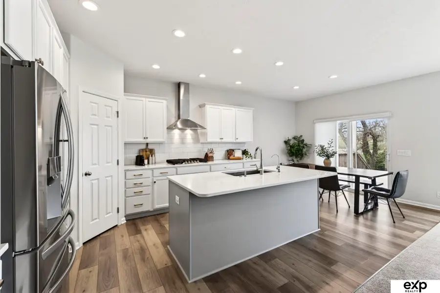 20882 Camelback Avenue, Gretna, NE 68028 - #2