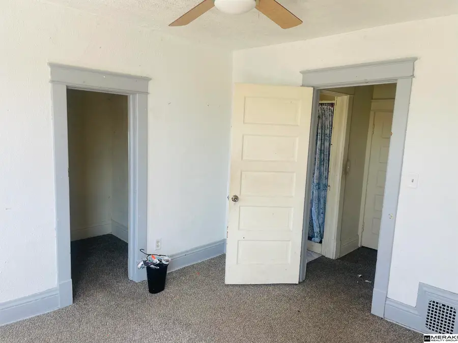 1804 N 33rd Street, Omaha, NE 68111 - #2