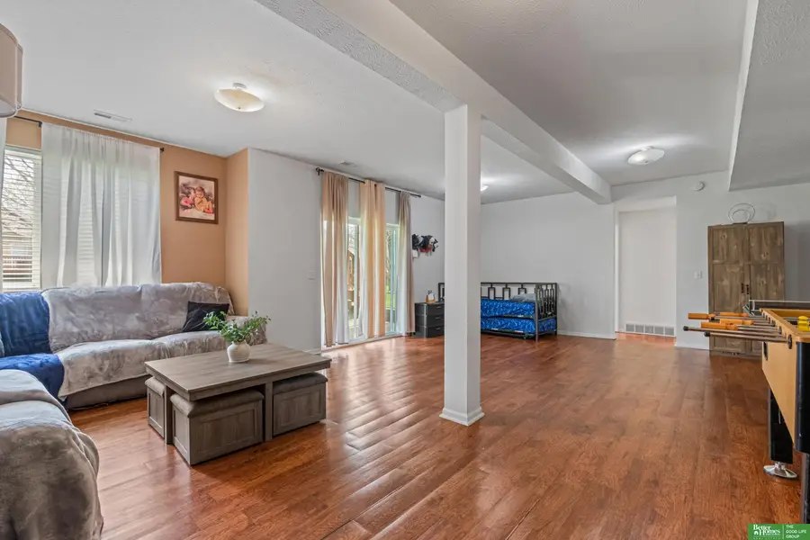 15113 Camden Avenue, Omaha, NE 68116 - #3