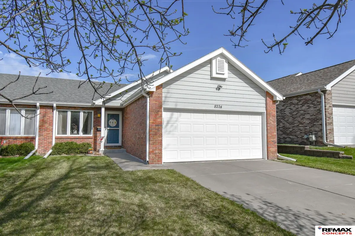 8224 Karl Ridge Road, Lincoln, NE 68506 - #1