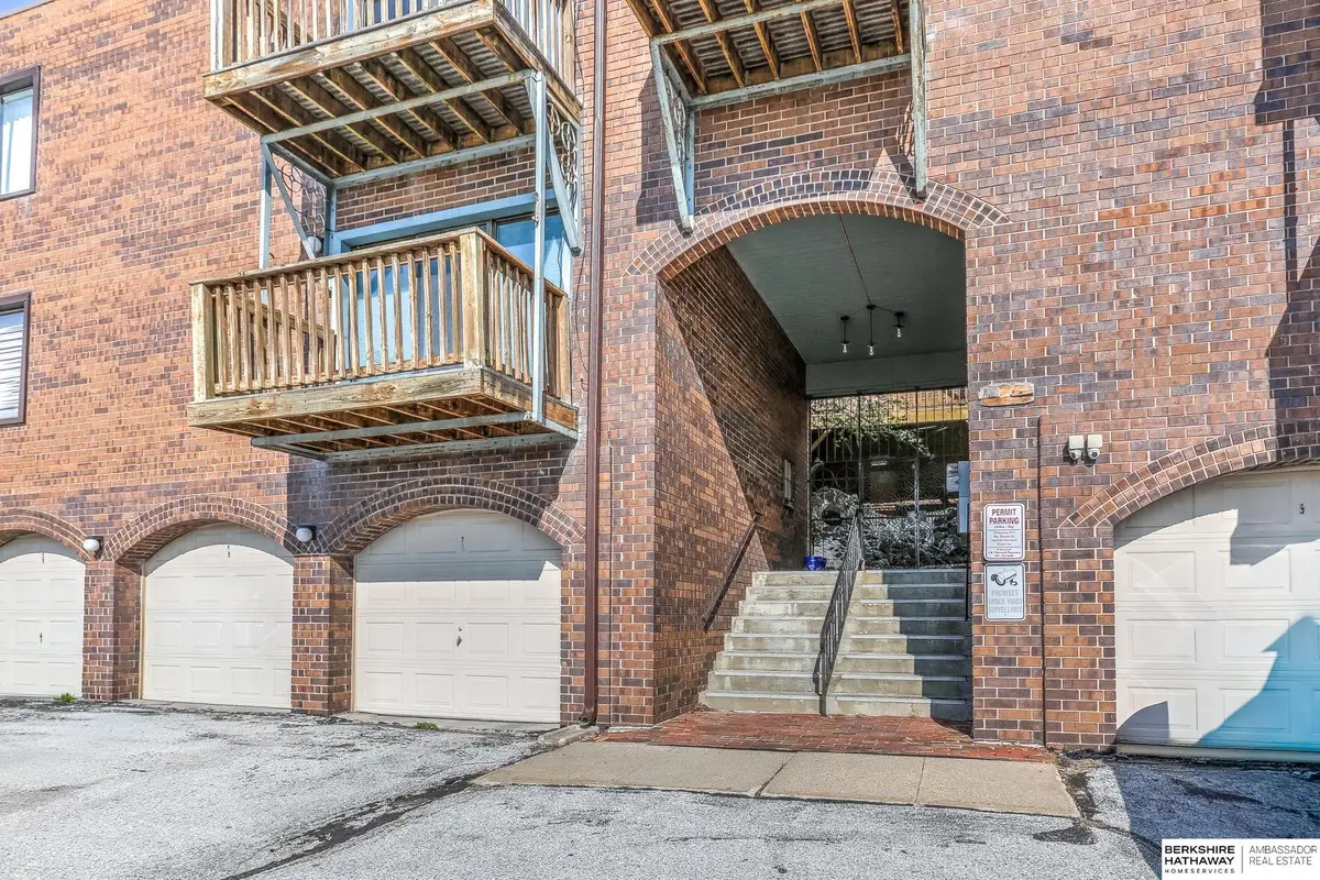 101 N 69 Street #15, Omaha, NE 68132 - #1