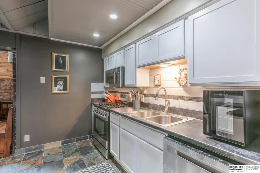 101 N 69 Street #15, Omaha, NE 68132 - #2