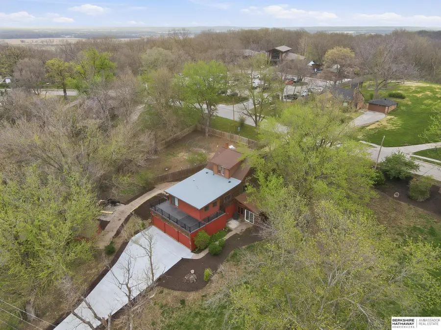 1106 Bellevue Boulevard N, Bellevue, NE 68005 - #2