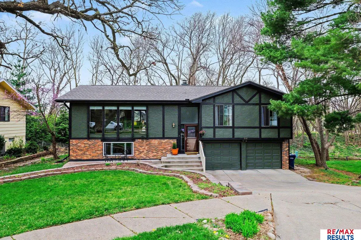 212 Merwood Street, Bellevue, NE 68005 - #1