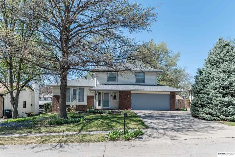 5810 S 105th Street, Omaha, NE 68127 - #3