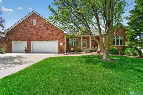 5021 Deer Ridge Drive, Eagle, NE 68347