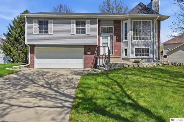 3004 Williamsburg Drive, Lincoln, NE 68516