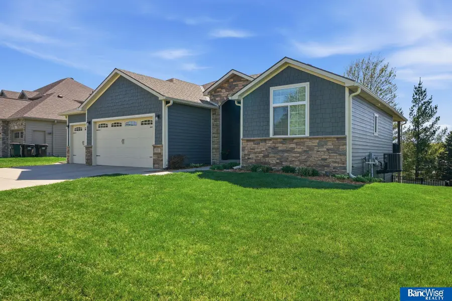 6851 Laurent Circle, Lincoln, NE 68526 - #2