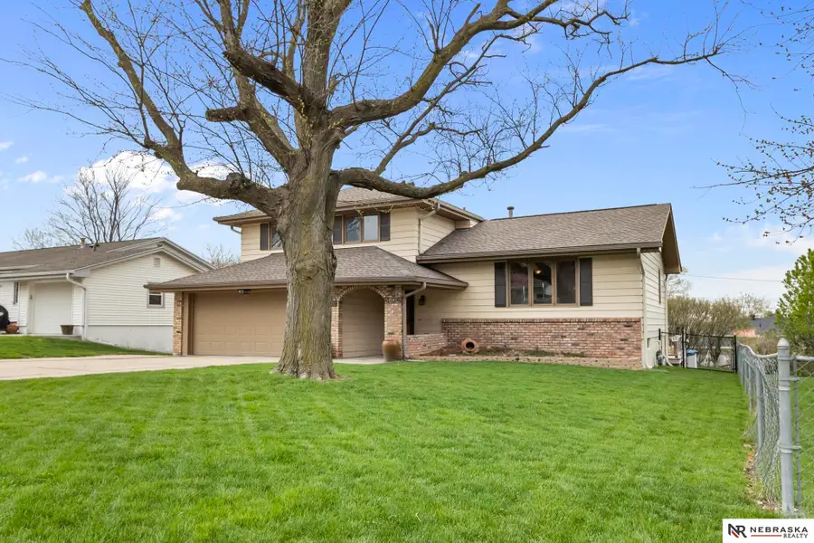 5018 S 53rd Street, Omaha, NE 68117 - #3