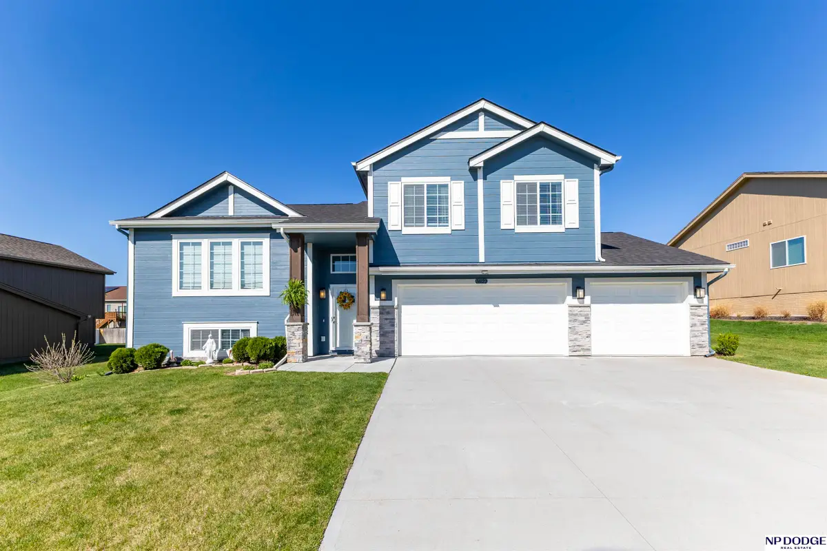 14822 S 19th Street, Bellevue, NE 68123 - #1